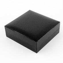 Load image into Gallery viewer, Medical Alert Stainless Steel Stretch Bracelet