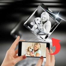 Load image into Gallery viewer, 3 D Diamond Cut Corner Photo Cube - Photo Cube - Diamond Cut Photo Cube - Buy Photo cubes online from Engraving Reimagined in Canada and USA.