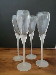 Frosted Tulip champagne flutes - wedding gifts in Canada
