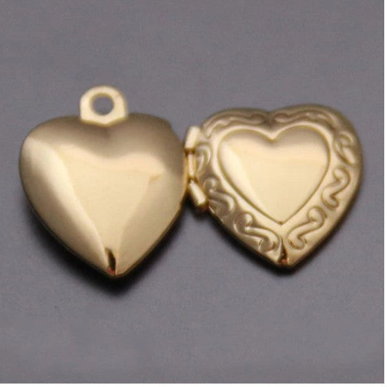 Romantic Heart Photo Locket- Gold | Photo lockets online | Online buy photo lockets | Photo lockets Canada buy online