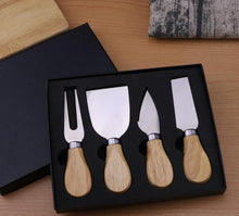 Load image into Gallery viewer, oak handle cheese set
