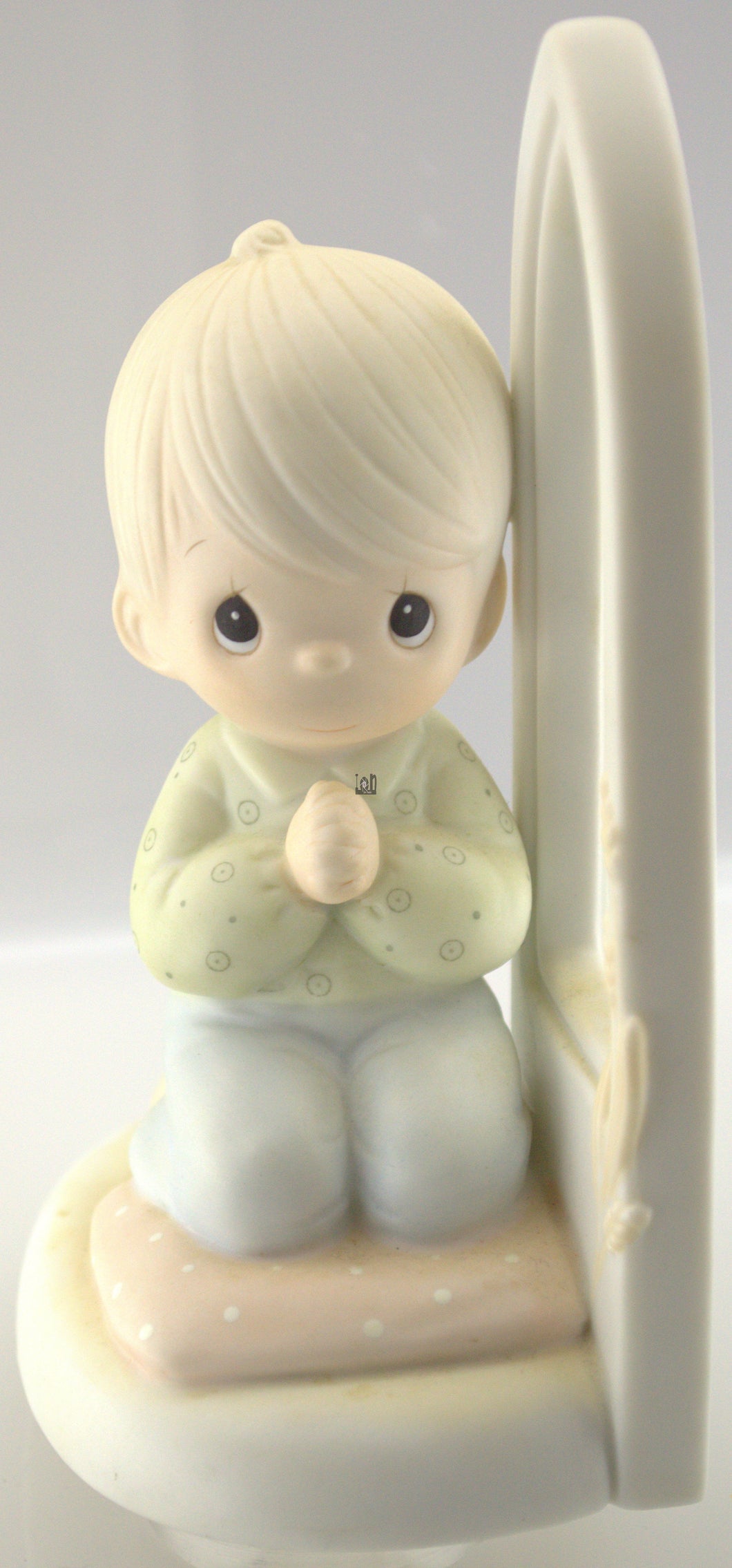 precious moments praying boy figurine- religious gifts in Canada