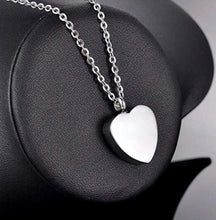 Load image into Gallery viewer, Heart Urn Necklace Ash with Funnel
