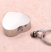 Load image into Gallery viewer, Heart Urn Necklace Ash with Funnel
