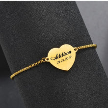 Load image into Gallery viewer, Heart Bracelet- Gold
